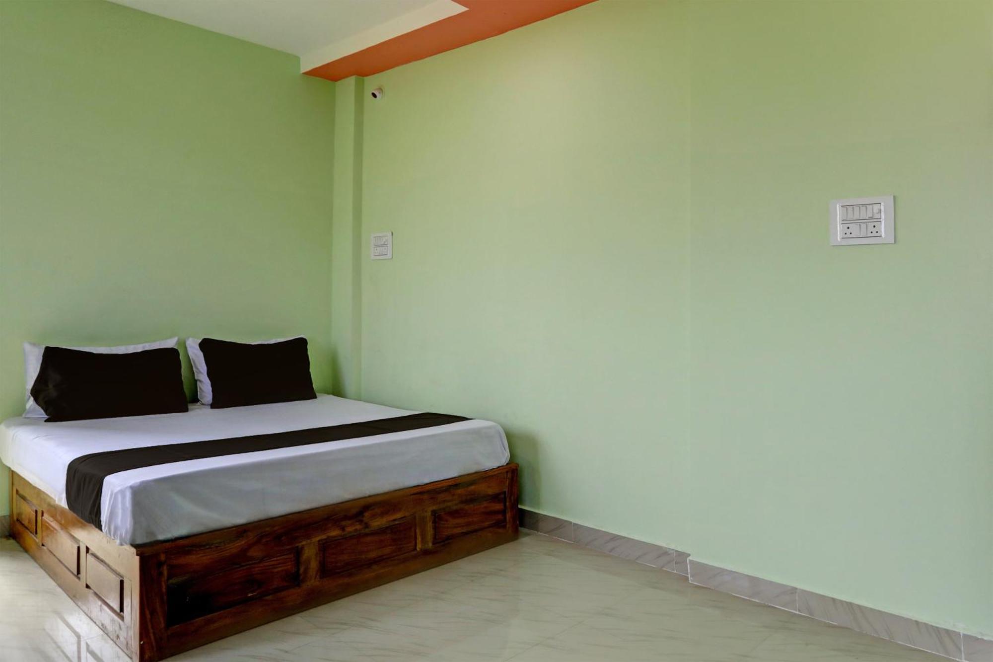 Spot On Hotel Leo Star Chandrapur Εξωτερικό φωτογραφία