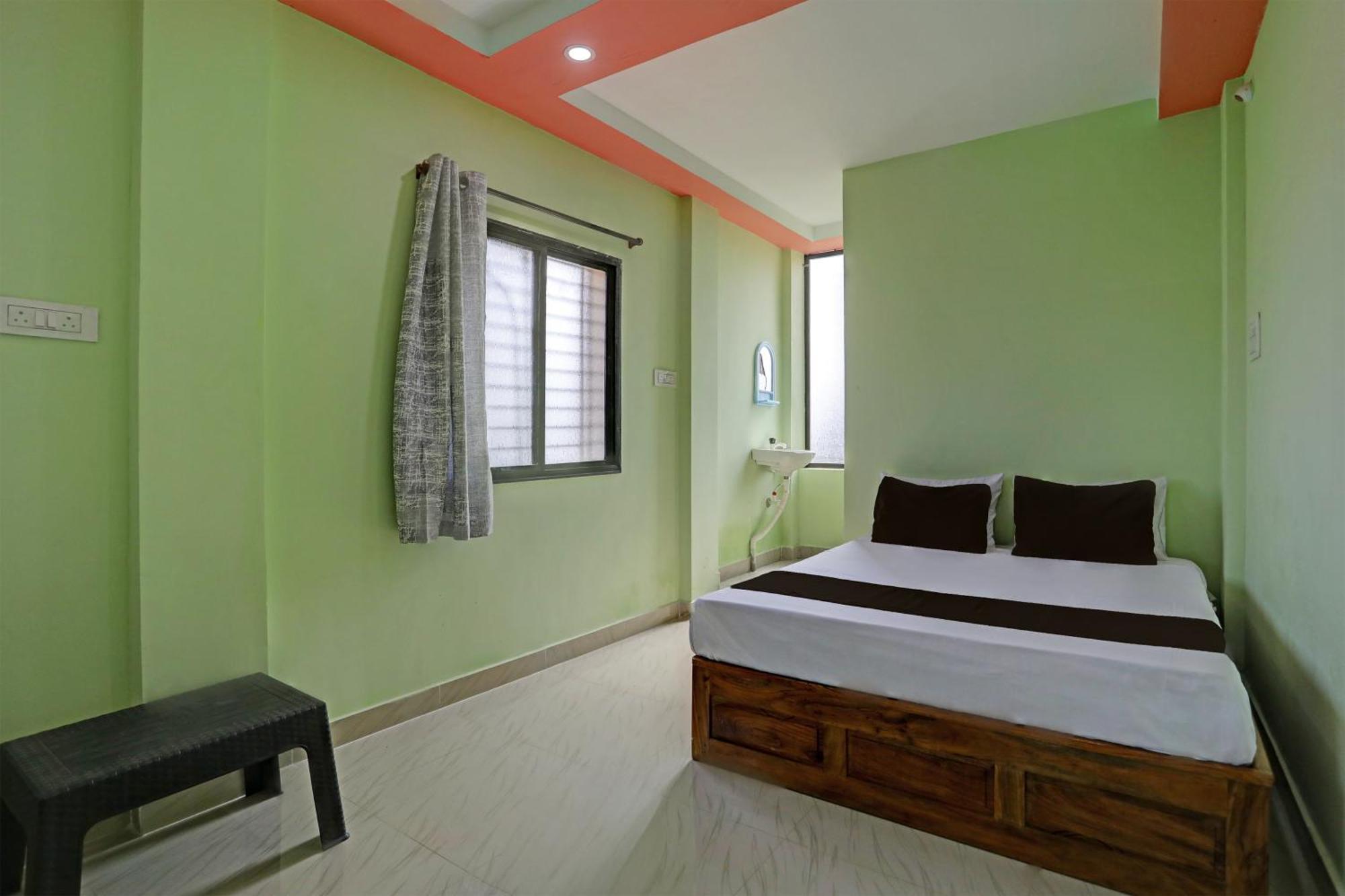 Spot On Hotel Leo Star Chandrapur Εξωτερικό φωτογραφία