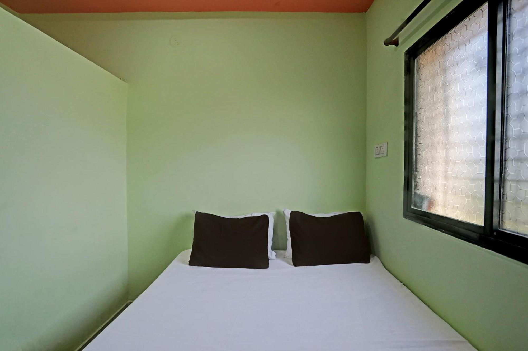 Spot On Hotel Leo Star Chandrapur Εξωτερικό φωτογραφία